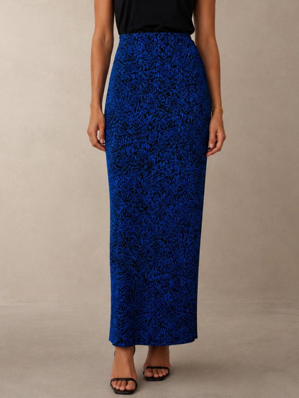 Solace London Sana Pleated Maxi Skirt in Blue Noise Size 2